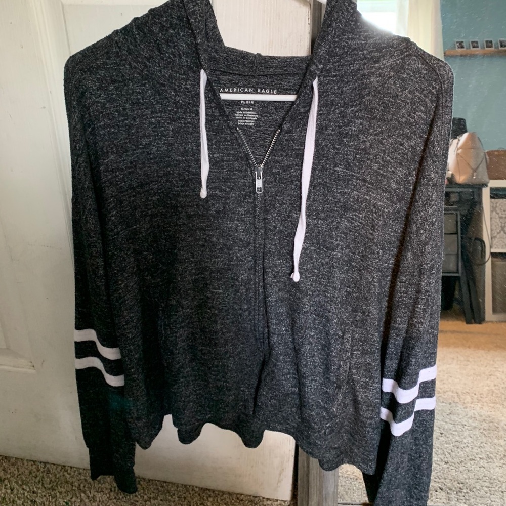 American eagle zip up
